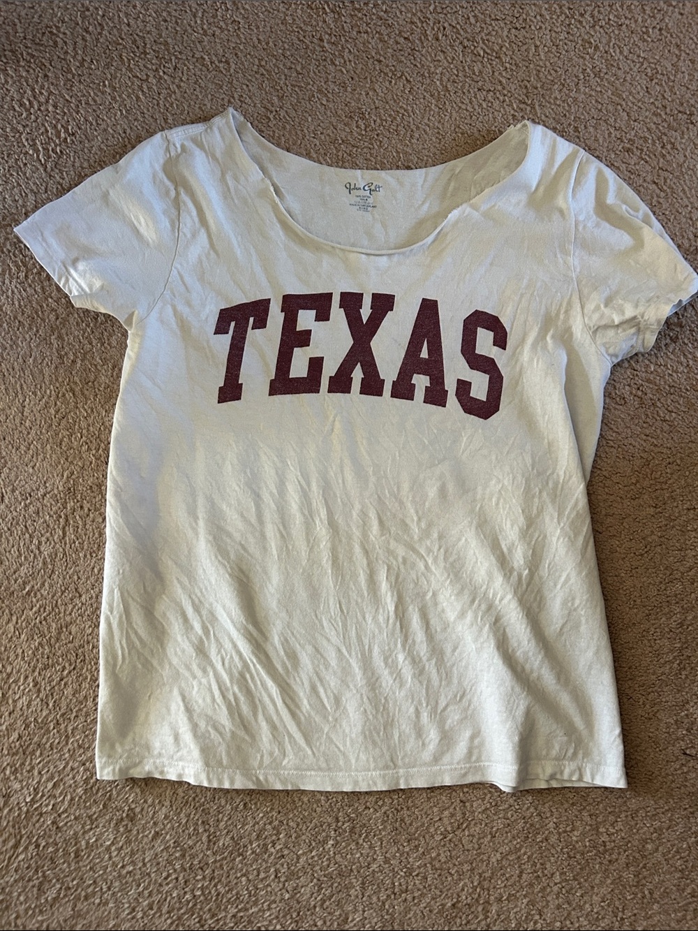 Brandy Melville White Scoop Neck Tee with Maroon TEXAS Graphic